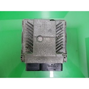 ECUs y Módulos de Computación Usados para Golf 03G906018FB - Product Image 1