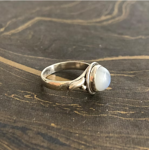 Designer 925 Silver <b>Moonstone</b> Gemstone <b>Ring</b> Classic Unisex Fine Jewelry for Everyday Wear - Wedding & Parties Gifts Jewelry - Product Image 2