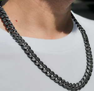 Cadena o Pulsera Cubana de Plata 925 con Diamantes de Moissanita Negros - Product Image 1