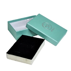 Boîte à bijoux élégante classique en cuir de qualité supérieure avec logo personnalisé imprimé motif carré pour cadeau anniversaire mariage - Product Image 2