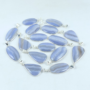 Pendentif en Agate Bleue Naturelle, Plaqué Argent Sterling 925, Bijou Géométrique en Pierre Précieuse, Vente en Gros, Fait Main, Tendance - Product Image 3