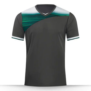 Vêtements de sport personnalisés, maillots de football de haute qualité en grande taille à vendre à bas prix, vêtements d'entraînement personnalisés pour équipes, maillots de football - Product Image 4
