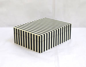 Vente chaude MDF et résine incrustation boîte de rangement de luxe dernière boîte en résine blanche ou noire pour le stockage et bijoux boîte de rangement personnalisée - Product Image 1