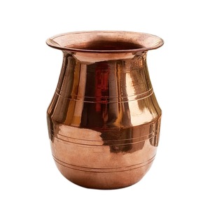 Lota (Tambe Ka Lota) Portátil Hecha a Mano de Cobre Puro, Taza Kalash de Diseño Contemporáneo y Elegante para Beber Agua y Rituales de Pooja - Product Image 3