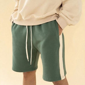 กางเกงขาสั้นกีฬาผู้ชายสไตล์วินเทจแบบปรับแต่งได้ ผ้าฝ้าย 100% ล้างสีแบบแอซิดวอช ทรงจ็อกเกอร์ สตรีทแฟชั่น สายรัดเอวแบบดึงได้ ผ้าเรียบ สตรีทแวร์ - Product Image 1