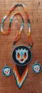 Conjunto de collar de cuentas premium diseñado para bodas tradicionales, fiestas y un estilo de joyería étnica elegante. - Product Image 3