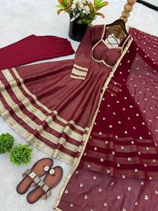 Salwar Kameez élégant Antra Lifestyle, coupe régulière, vêtements de mariée, matériaux recyclés, évacuation de l'humidité, longueur midi, pour mariage - Product Image 5