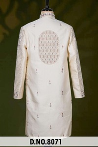 Sherwani Premium para Hombre, Personalizado, con Base de Seda, Tradicional, Largo hasta la Rodilla, con Motivo de Pavo Real, Sin Arrugas, Cuello Mandarín - Product Image 4