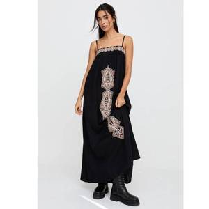Embroidered Cotton <b>Long</b> Leaf Pattern Women's Scarf-All Seasons Multi-Purpose - Product Image 4