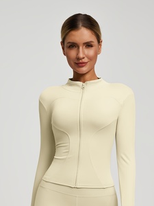 Veste de sport respirante légère à séchage rapide avec fermeture éclair et manches longues pour femme, haute élasticité, trous pour les pouces, idéale pour le fitness et le yoga, couleur unie - Product Image 4