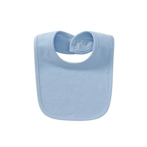 Babero rosa para bebé con botones ajustables, diseño minimalista, toalla de algodón para alimentación y saliva para bebés - Product Image 3