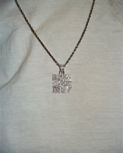 Collier Pendentif Lettre Hip Hop en Moissanite, Breloque Mots Micro-Pavés, Chaîne Bijoux pour Hommes et Femmes - Product Image 3