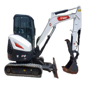 Máquina de Movimiento de Tierras E42 Lista para Contratistas en Excelentes Condiciones - Product Image 1