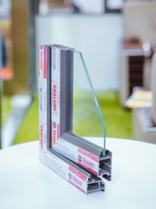 Shalumi ปรับแต่งโปรไฟล์การอัดขึ้นรูปอลูมิเนียมสีเทาอ่อน - Product Image 5