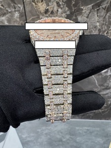 Montre de luxe pour homme entièrement sertie de diamants Moissanite VVS1, mouvement mécanique analogique, boîtier rond de 41 mm, or jaune, date uniquement - Product Image 2
