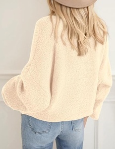 Suéter de punto para mujer, color crema, cuello redondo, manga murciélago, color sólido, acrílico grueso, informal, de invierno, manga larga, tejido a mano - Product Image 2