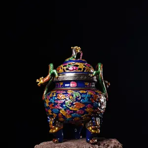 Quemador de Incienso Aromático Decorativo Premium Diseñado para Madera de Oud con Expresión Cultural Moderna - Product Image 1