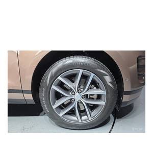 Land Rover Range Rover Evoque P250 Dynamic SE 2024, 1984 km, Volante a la Izquierda, Caja de Cambios Automática, Asientos de Cuero, Cámara Trasera - Product Image 5