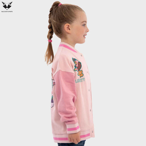 Chaqueta de Béisbol para Niños Personalizada OEM, Chaqueta Deportiva de Algodón Grueso con Forro Polar, Estilo Moderno Unisex para Niños, Chaqueta Varsity con Estampado - Product Image 3