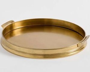 Plateau de service élégant en laiton, fait main, vaisselle décorative pour salle à manger, hôtel, restaurant, mariage, réception - Product Image 1