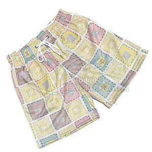 Pantalones Cortos Deportivos Transpirables de Malla con Estampado por Sublimación para Hombre, Diseño Personalizado, Pantalones Cortos de Baloncesto de Malla para Hombre OEM - Product Image 2