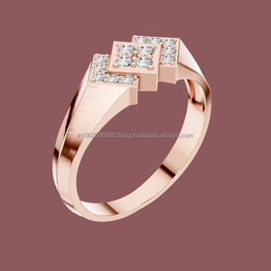 Bague personnalisée 10K en argent et diamants de laboratoire - Product Image 1