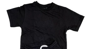 Conjunto Deportivo Unisex Azul Marino 100% Poliéster Transpirable y Ligero, Camiseta de Manga Corta con Cuello Redondo y Pantalones Cortos con Cordón Ajustable - Product Image 3