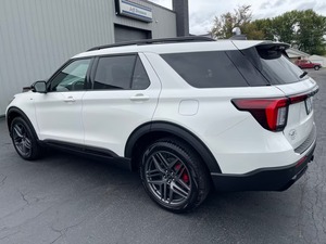 Ford Explorer ST-Line Usado 2025 - Product Image 4