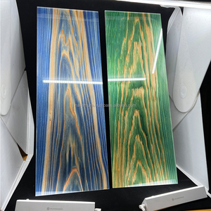 Panel Acrílico IRODORITAI GLASS con Chapa de Madera Teñida Translúcida, Decoración Interior Moderna Retroiluminada, Patrón a Cuadros, Colores Personalizados - Product Image 2