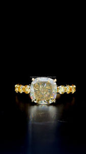 Classique 4 griffes S925 argent Sterling jaune couleur coussin Moissanite anneau pour femmes proposition fiançailles bande de mariage - Product Image 4
