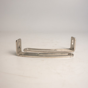 AMT VINA, Solución de Doblado de Chapa Metálica con Mecanizado CNC de Alta Precisión, Soporte Ranurado Curvo de Acero Inoxidable Personalizado, Fábrica con Certificación ISO9001 - Product Image 4