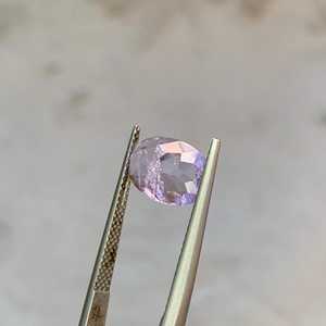 Mineral Natural Raro de Sodalita Hackmanita de Afganistán, Perfecto para Joyería y Colección - Product Image 3
