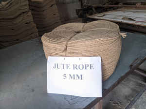 Cuerda de Yute 100% Natural, Ecológica, Duradera, Biodegradable, de 5MM, 3/4 de Cabo, Trenzada, de Grado Industrial, Empalmable, Multiusos - Product Image 6