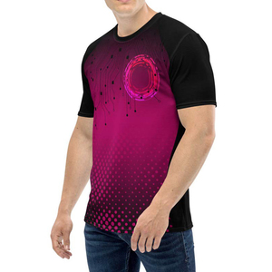 เสื้อยืดซับลิเมชั่นคุณภาพสูง ผลิตจากโพลีเอสเตอร์ 100% พร้อมดีไซน์ตามสั่งและรองรับการพิมพ์แบบ OEM เหมาะสำหรับกีฬา - Product Image 3