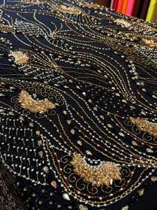 ผ้าลูกไม้ปักมือประดับเลื่อมหรูหรา สำหรับชุดราตรี ชุดเจ้าสาว เสื้อผ้าดีไซเนอร์ระดับไฮเอนด์ - Product Image 2