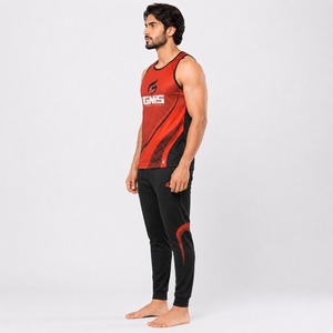 Camiseta deportiva para hombre que ofrece comodidad ligera, movimiento flexible y rendimiento confiable durante las sesiones de fitness. - Product Image 6