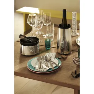 Refroidisseur à champagne personnalisé fait main avec logo pour cadeaux d'entreprise, branding hôtelier, fabrication sous marque privée – Design vertical martelé moderne - Product Image 6