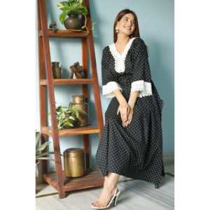 Caftán de Algodón Negro con Estampado de Lunares, Talla XS, Silueta Holgada para Uso Diario, Transpirable, con Cuello Peter Pan - Product Image 3