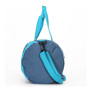 Sac de sport moderne et confortable avec compartiments intelligents pour les séances d'entraînement et l'utilisation en extérieur - Product Image 2
