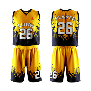 Ensemble d'uniformes de basketball personnalisés en gros – Maillots et shorts légers en polyester pour clubs, écoles et ligues - Product Image 6