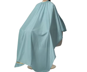 Bata de Barbero Impermeable de Poliéster Verde Claro con Detección de Agujas y Fusión sin Costuras Unisex - Product Image 1