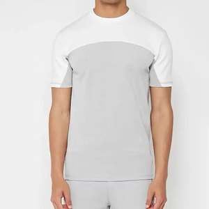 Ensemble décontracté pour homme : T-shirt à manches courtes col rond bicolore blanc et gris avec short assorti, tricoté, pour entraînement et fitness en extérieur - Product Image 5
