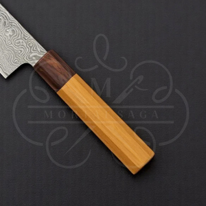 Couteau de qualité supérieure à manche en bois de Damas, lame en acier Damas à 67 couches pour une durabilité, une netteté et une résistance à la corrosion exceptionnelles. - Product Image 5