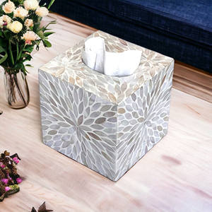 Cubierta de caja de pañuelos de estilo americano ecológico hecha a mano, decoración de baño de lujo, tocador elegante, acento, artesano de vida con estilo - Product Image 3