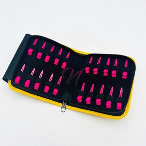 Pinces à sectionner les cheveux Clips en acier inoxydable revêtus de poudre rose vif pour les extensions de cheveux Logo personnalisé durable Utilisation commerciale - Product Image 2