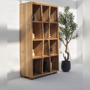 Estante de Exhibición de Madera Vandana Merino Arista, Diseño Moderno y Minimalista de Almacenamiento en Madera Sólida - Product Image 1