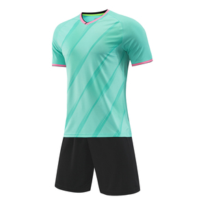 Vente flash - Uniforme de football unisexe pour adultes à manches courtes avec nom d'équipe personnalisé, 100% polyester, impression par sublimation de haute qualité, extensible - Product Image 2