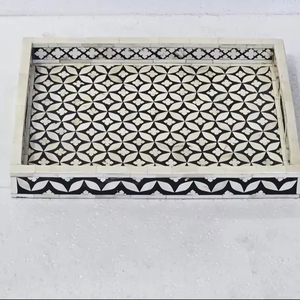 Bandeja de resina con superficie de epoxi transparente diseñada para uso multifuncional en cocinas, baños, salas de estar o dormitorios. - Product Image 1