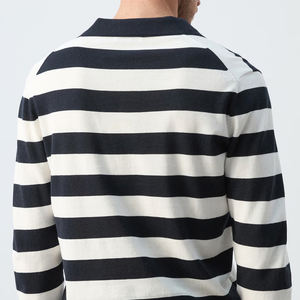 Camiseta Informal de Manga Larga para Hombre, Diseño de Alta Calidad con Servicio OEM, Logotipo Personalizable y Cuello Camisero - Product Image 5