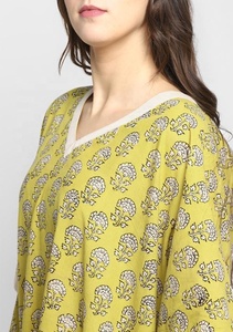 Robe Kaftan Col V 100% Coton Doux Respirant Beige Jaune Motif Floral Imprimé Bloc Main Longueur Sol Motif Floral - Product Image 6